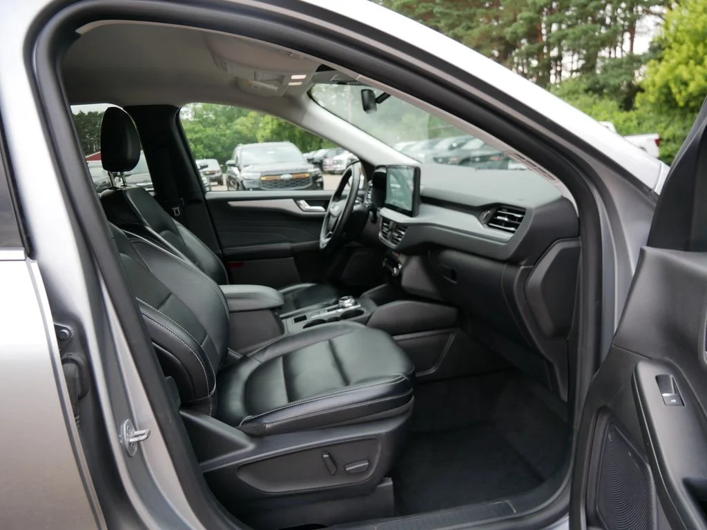 Certified Used 2024 Silver Ford Platinum image 8