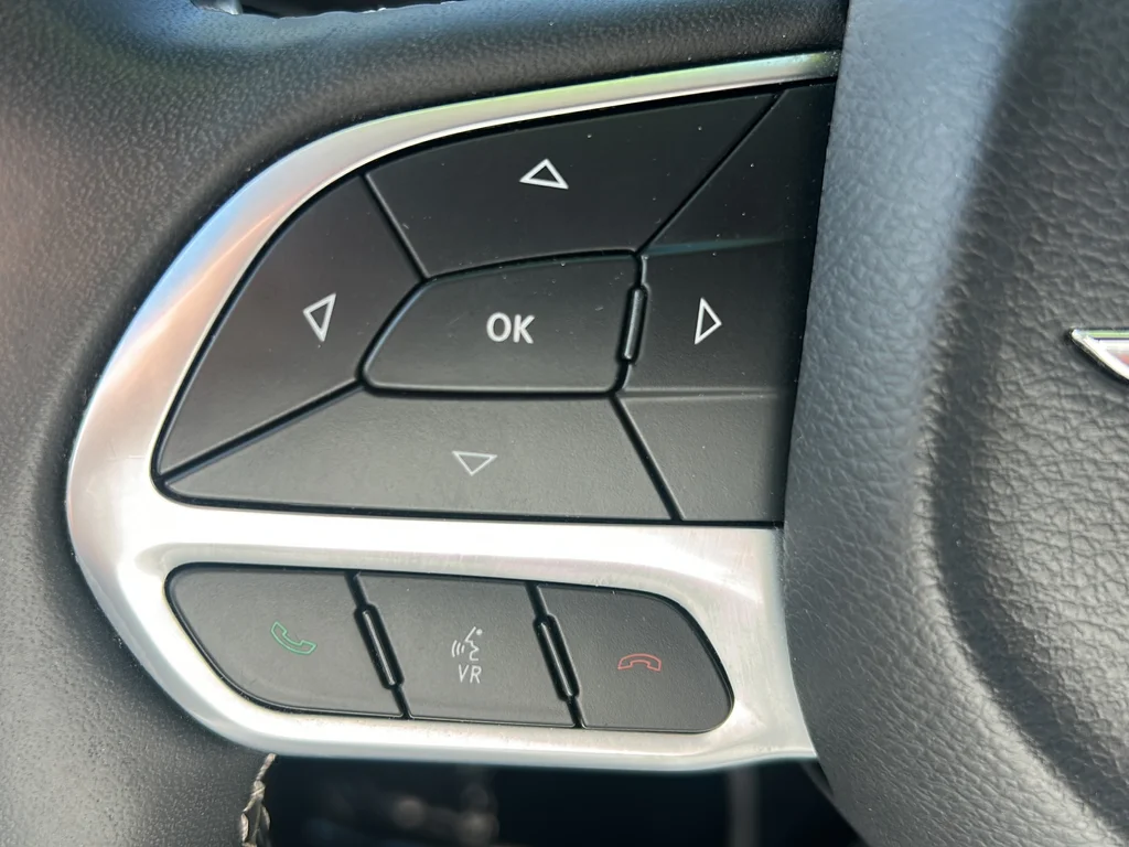 Used 2023 White Chrysler LX image 16