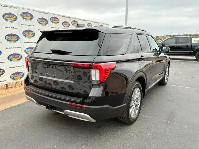 New 2026 Agate Black Metallic Ford Platinum image 4