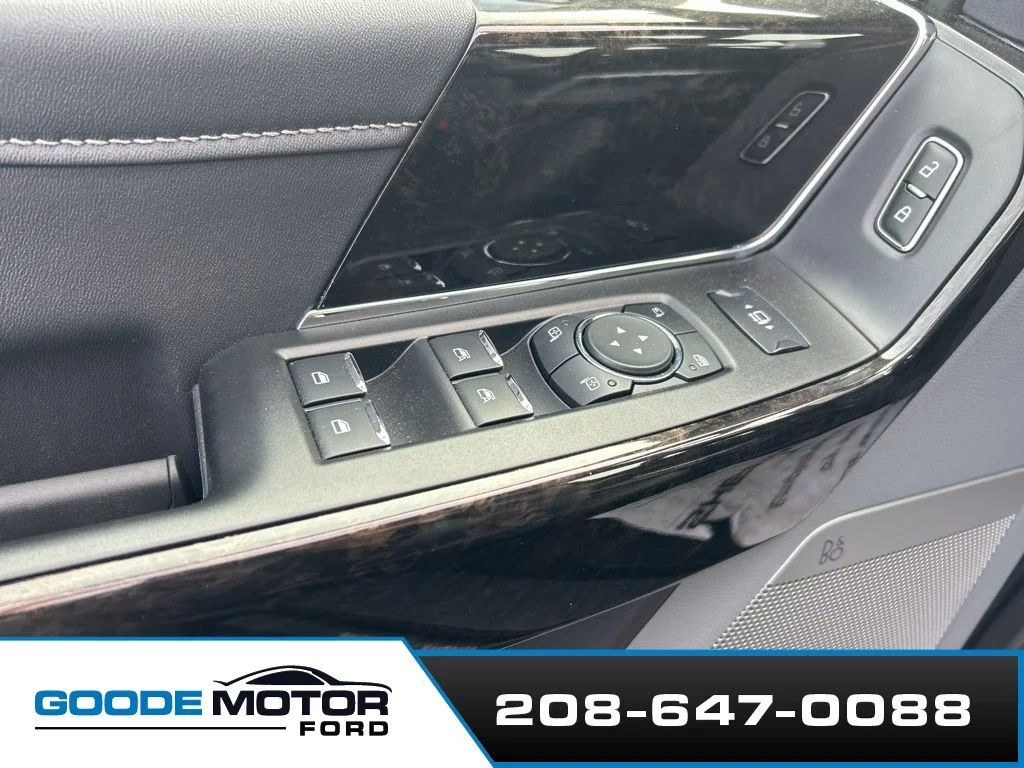 2025 Ford F-250 Super Duty XLT - Photo 22