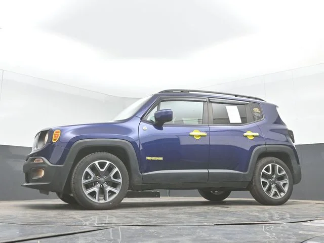 Used 2017 Blue Jeep Latitude image 42