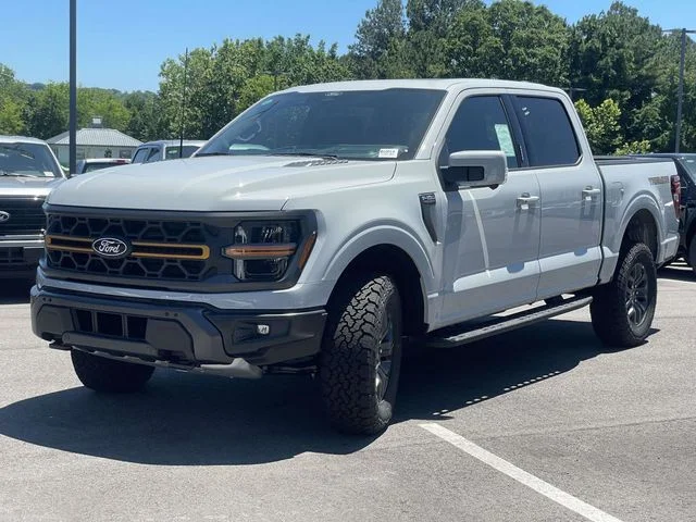 New 2026 White Ford Tremor image 5