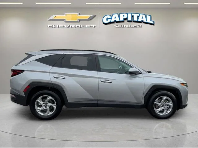 Used 2024 Silver Hyundai SEL image 6
