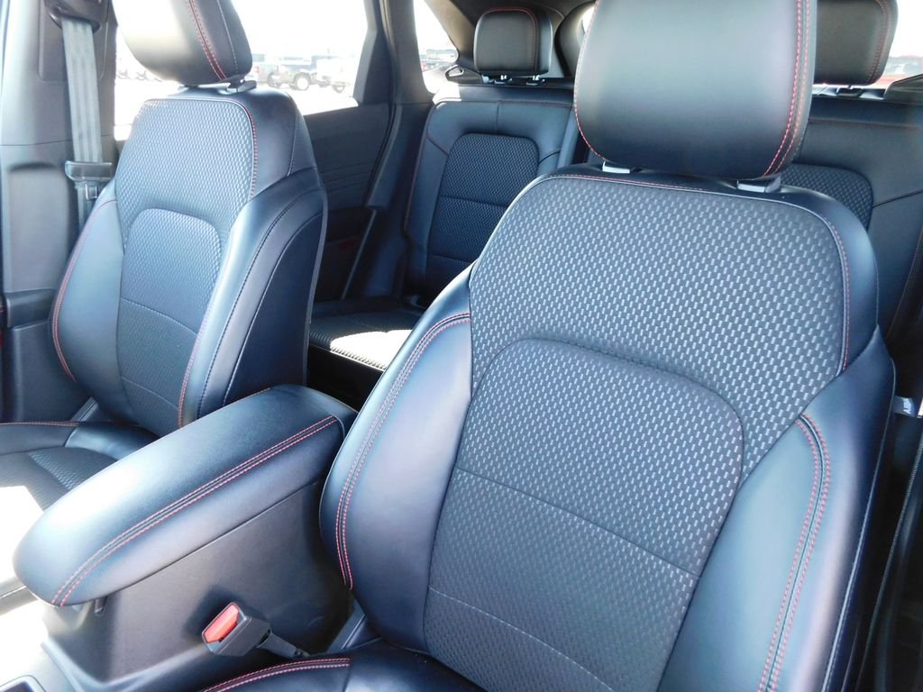 Used 2024 Blue Ford ST-Line image 18