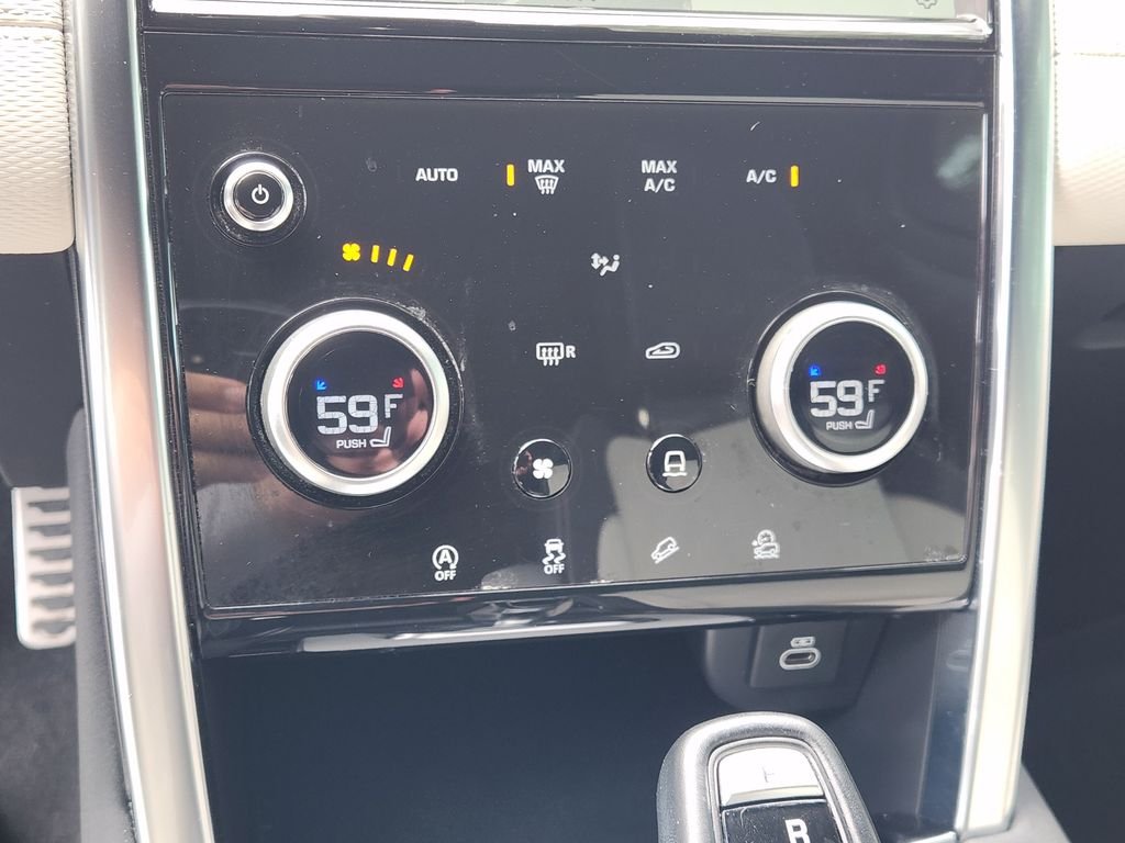 Used 2021  Land Rover S R-Dynamic image 18