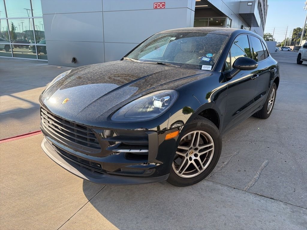 2020 Porsche Macan -'s photo
