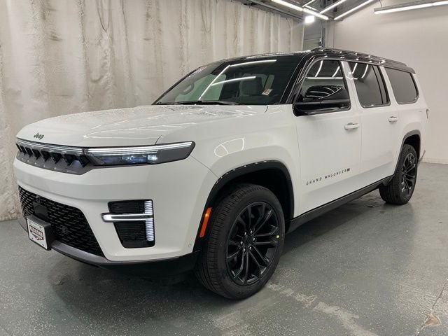 New 2026 Bright White Clear-Coat Exterior Paint Jeep Summit Obsidian image 4