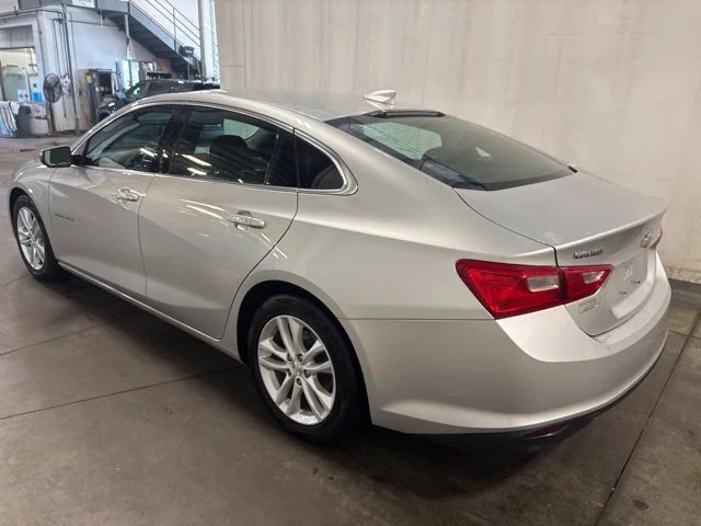 Used 2017 SILVER ICE METALLIC Chevrolet LT image 6
