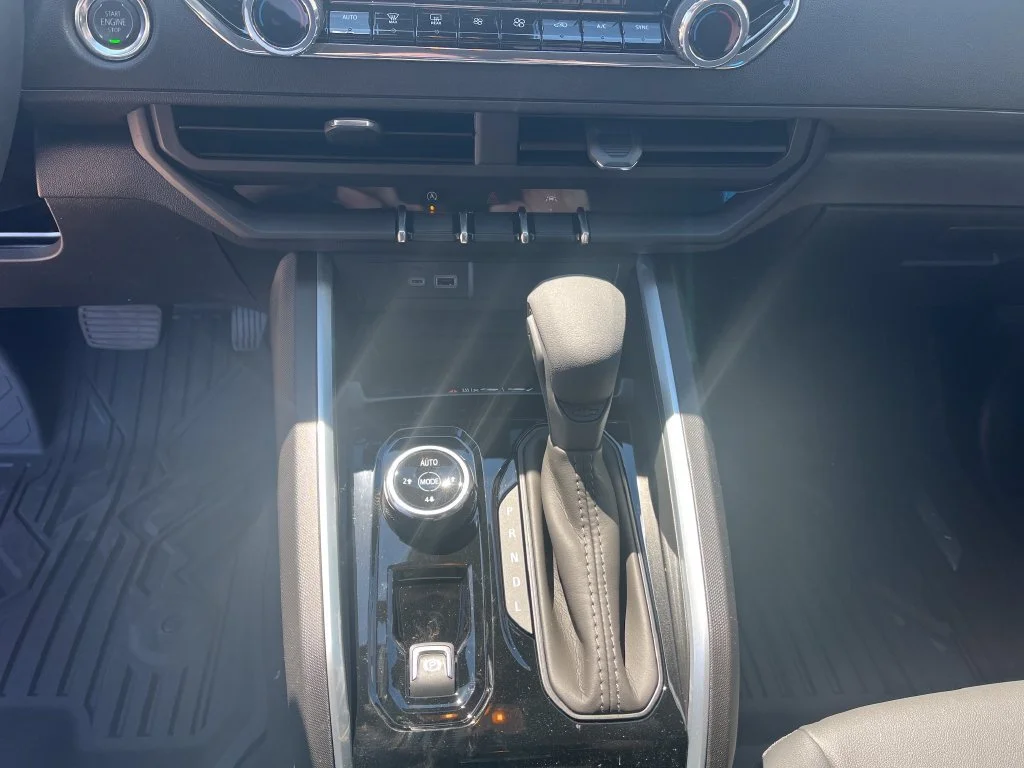 2026 Chevrolet Colorado Trail Boss - Photo 11