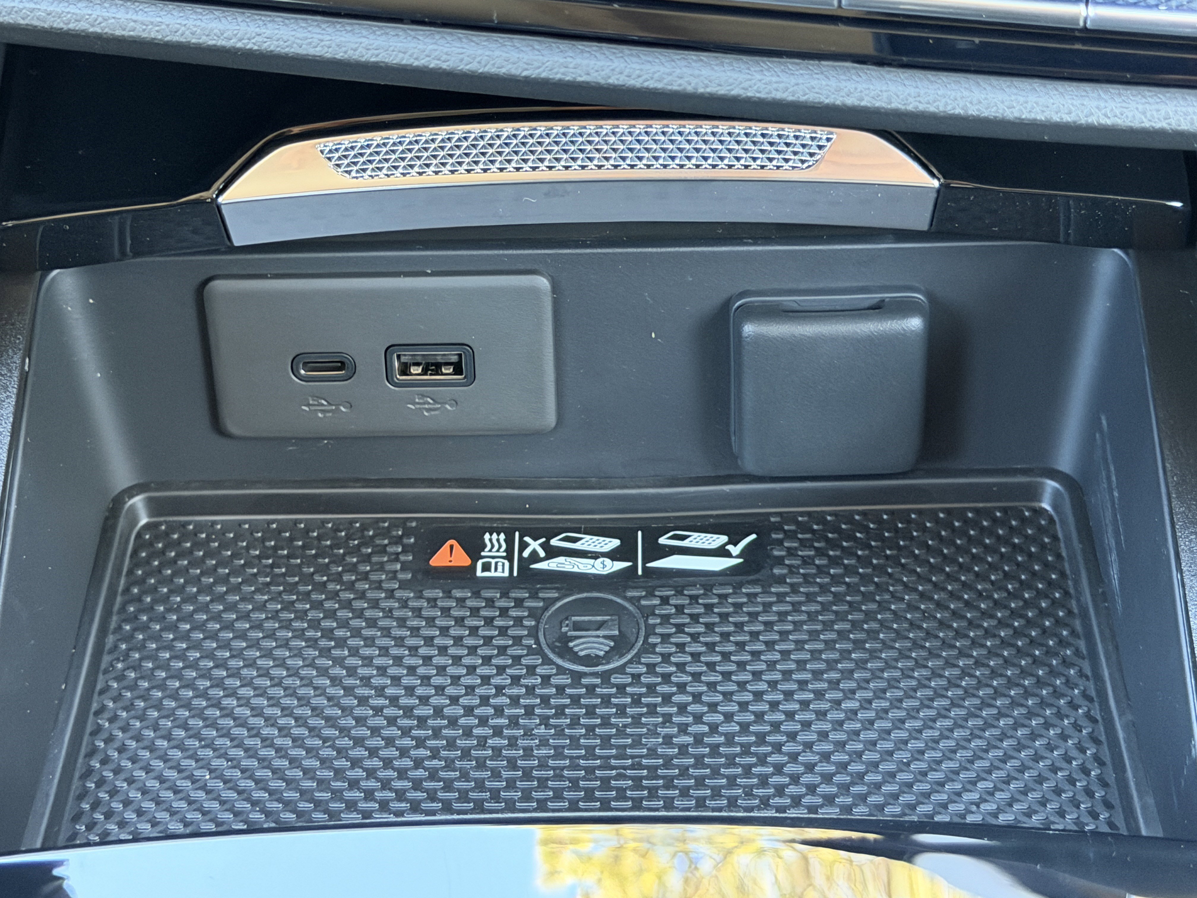 2026 Buick Envision Sport Touring - Photo 22