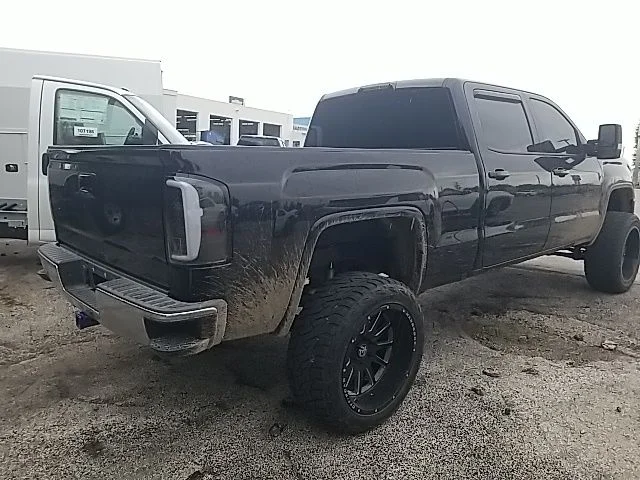 Used 2017 Black GMC Base image 20
