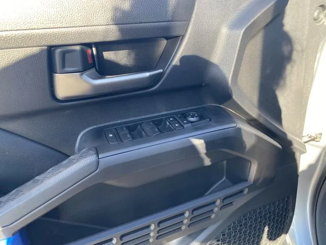 2025 Toyota Tacoma TRD Off Road - Photo 17