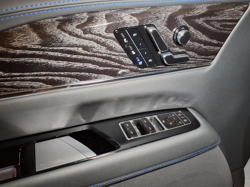 2026 Cadillac Escalade IQ Sport - Photo 16