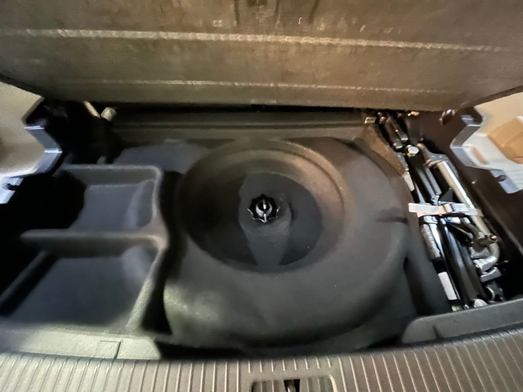 New 2026 Black Volkswagen 2.0T SEL image 28