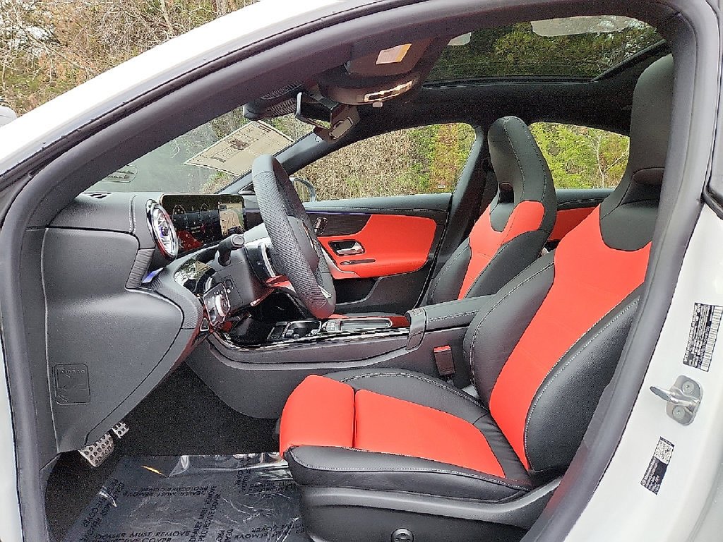Certified Used 2026 Polar White Mercedes-Benz CLA 250 image 9