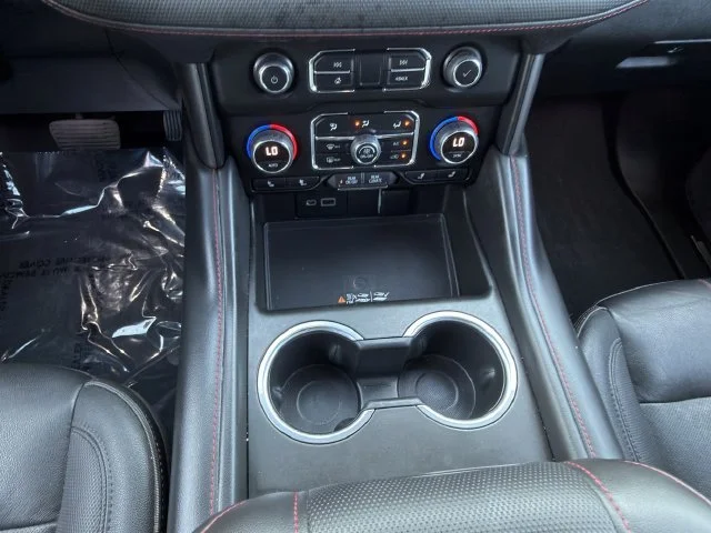 Used 2022 SATIN STEEL METALLIC Chevrolet RST image 25
