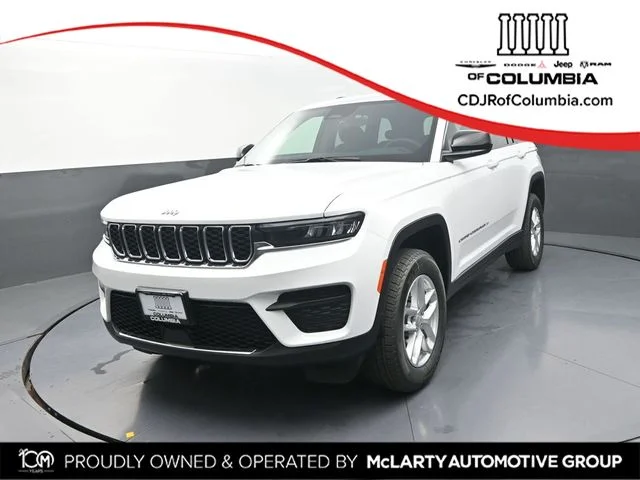 Used 2026 White Jeep Laredo X image 1