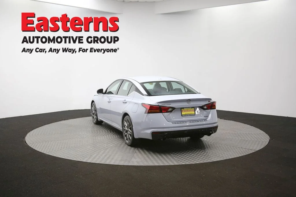 Used 2023 Gray Nissan 2.5 SL image 65