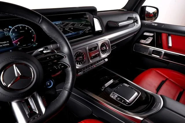 Used 2025 MANUFAKTUR Night Black Magno Mercedes-Benz G 63 AMG® image 30