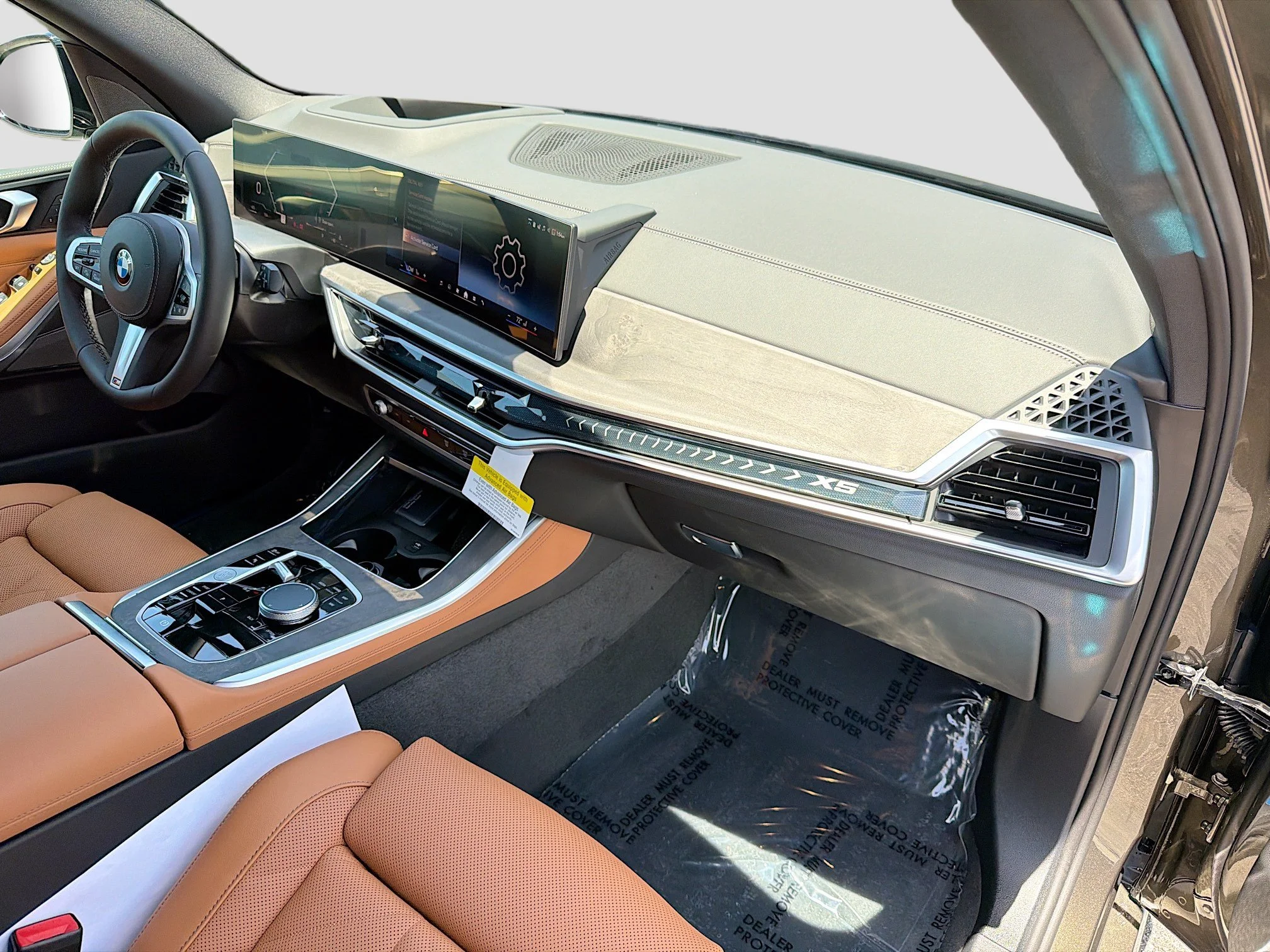 New 2026 Manhattan Green Metallic BMW sDrive40i image 13