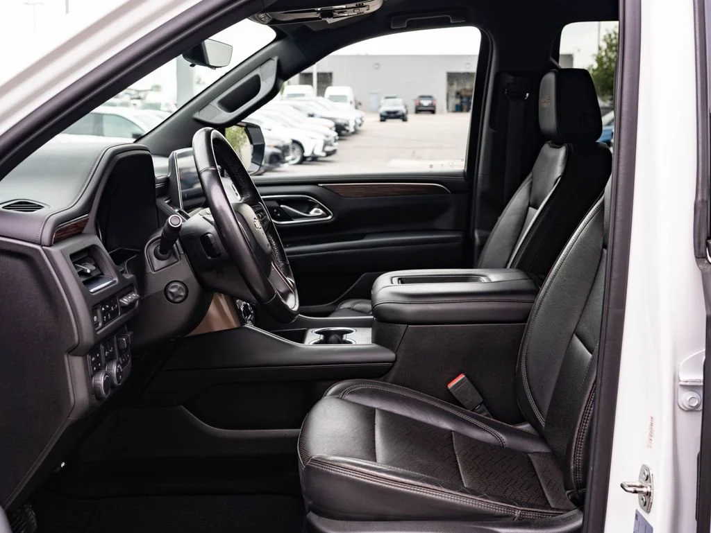 Used 2021 Summit White Chevrolet High Country image 24