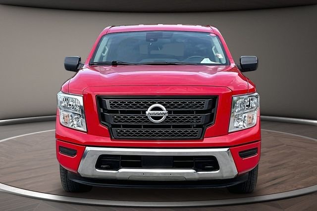 Used 2024 Red Nissan SV image 3