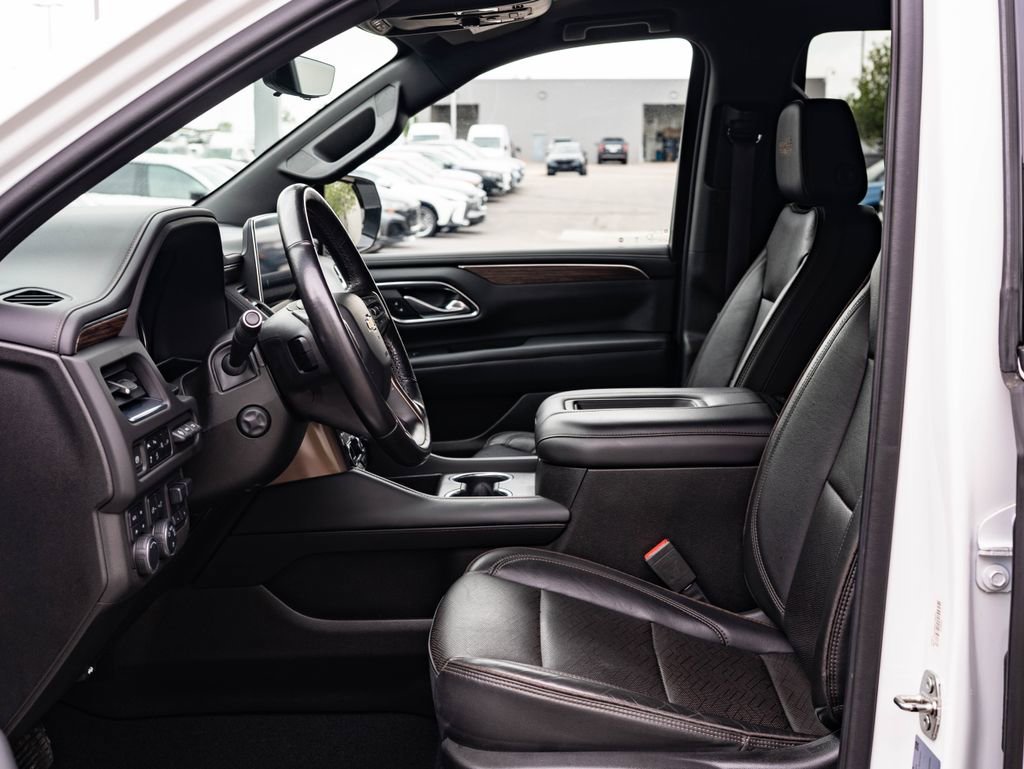 Used 2021 Summit White Chevrolet High Country image 24