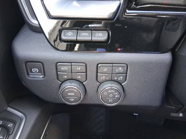 2026 Chevrolet Silverado 2500 HD High Country - Photo 11