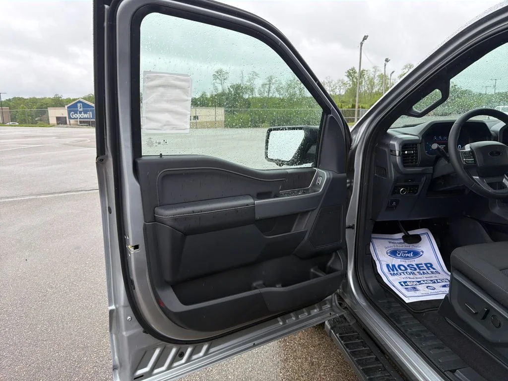 New 2026 Iconic Silver Metallic Ford XLT image 18