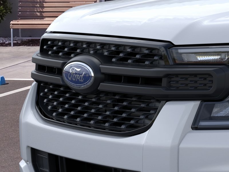 New 2026 Oxford White Ford XL image 17