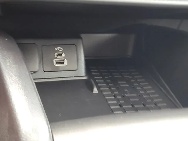 Used 2025 Black Ford Outer Banks image 28