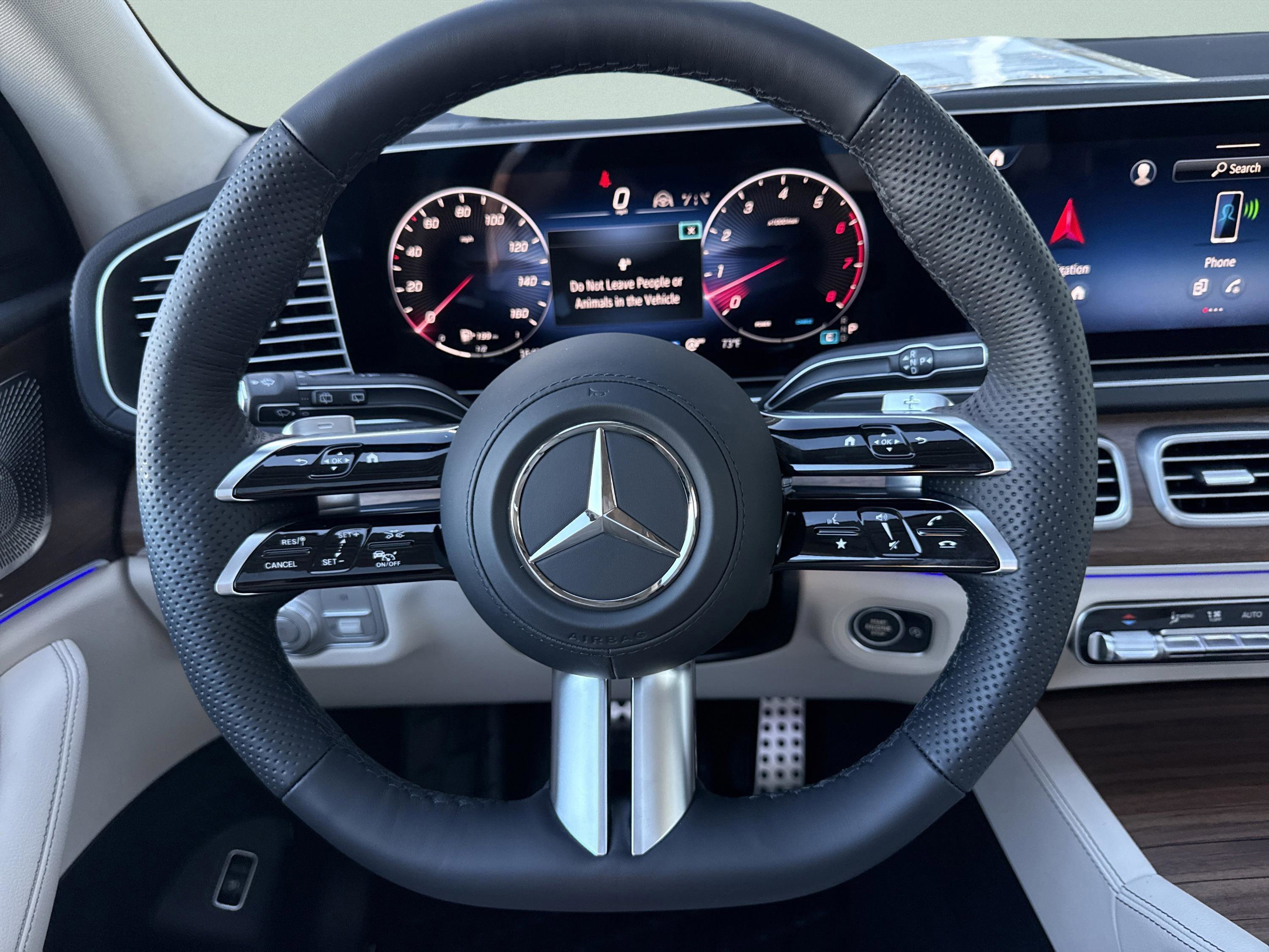 Used 2026 Polar White Mercedes-Benz GLS 450 image 28