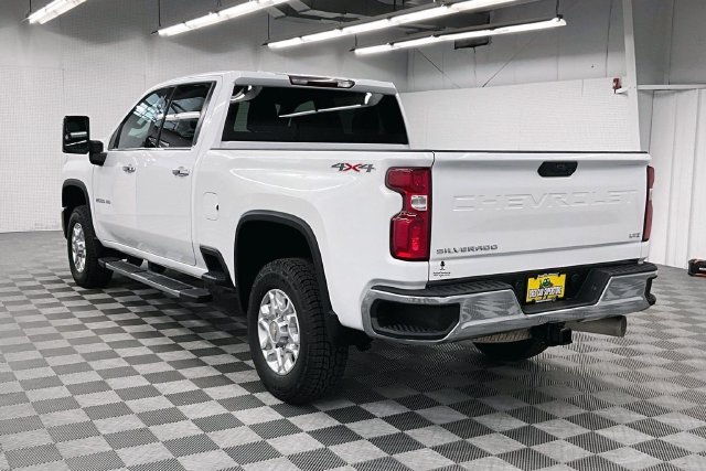 Used 2024 Summit White Chevrolet LTZ image 2