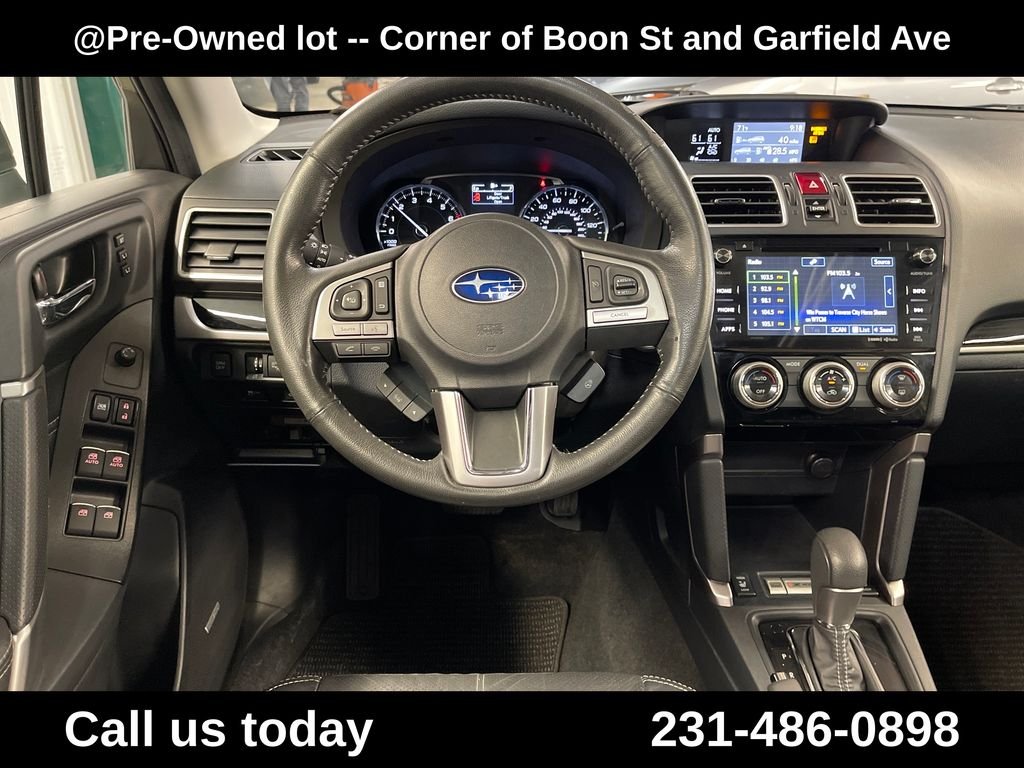 Used 2017 Green Subaru 2.5i Touring image 18
