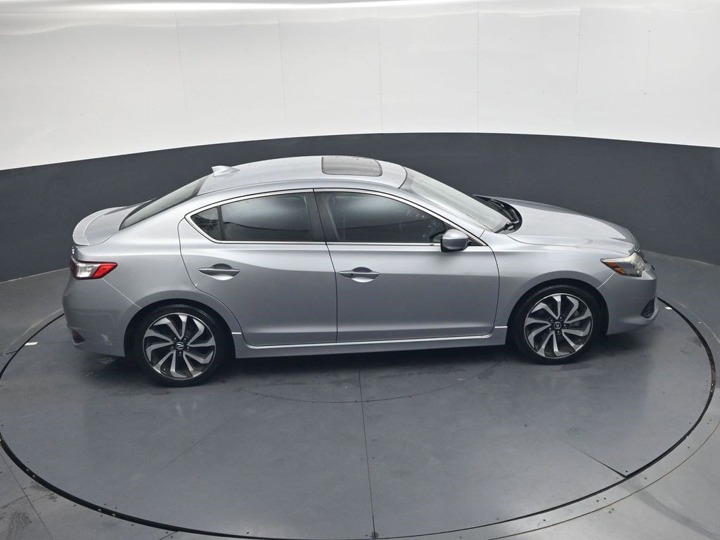 Used 2018 Silver Metallic Acura Special Edition image 22