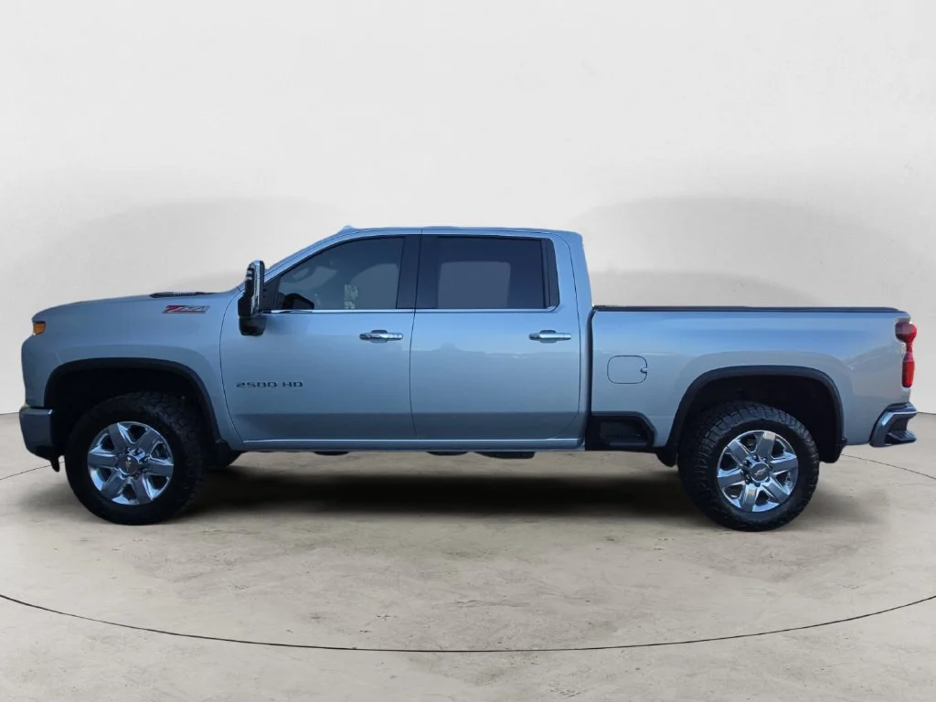 Used 2022 SILVER ICE METALLIC Chevrolet LTZ image 12