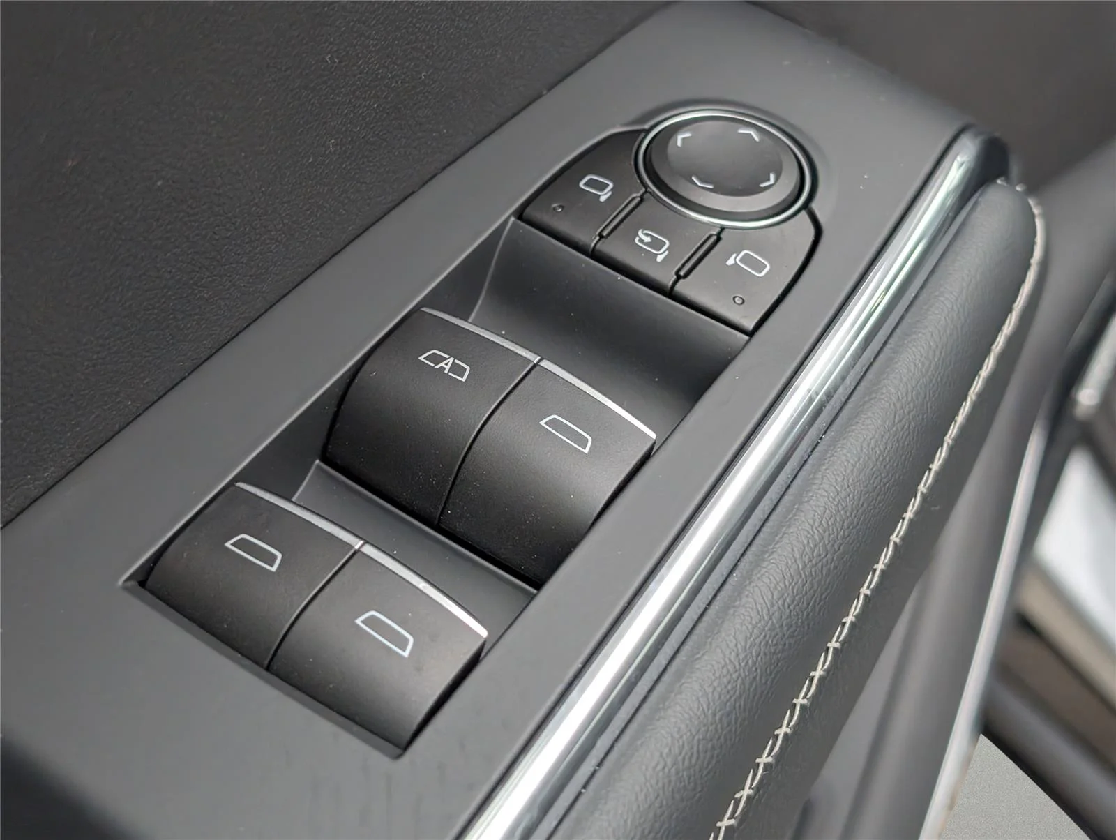 New 2026 Sterling Metallic GMC Denali image 11