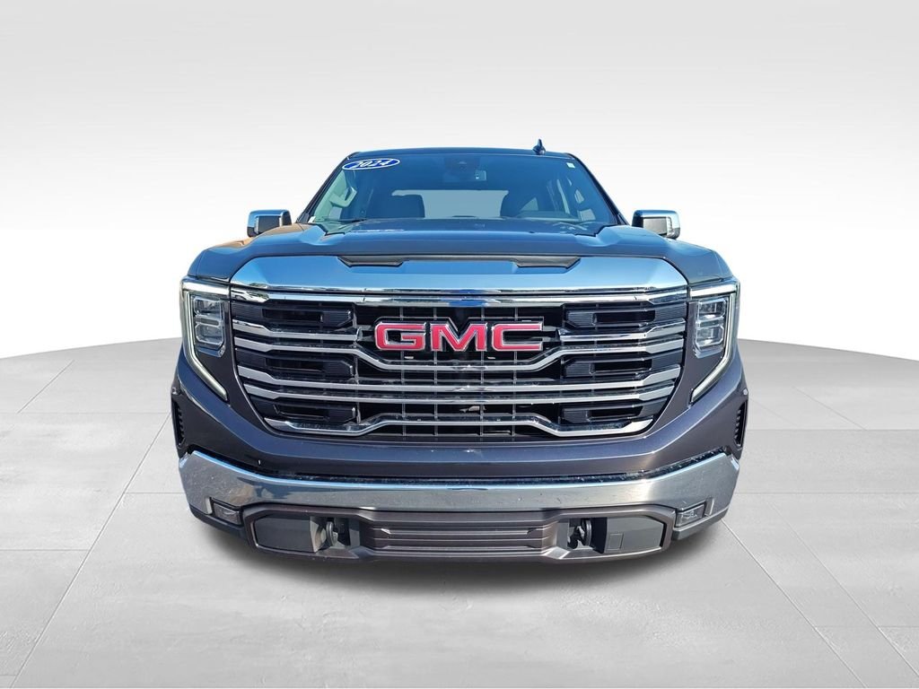 Used 2024 Silver GMC SLT image 8