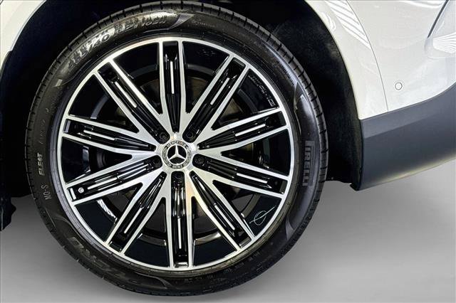 New 2027 Polar White Mercedes-Benz EQE 320+ image 57
