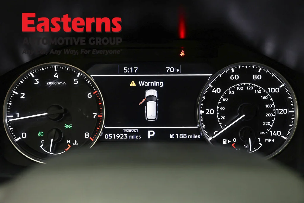 Used 2024 Gray Mitsubishi SE image 17