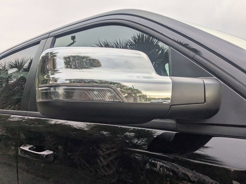 2024 RAM Ram 1500 Pickup Laramie - Photo 12
