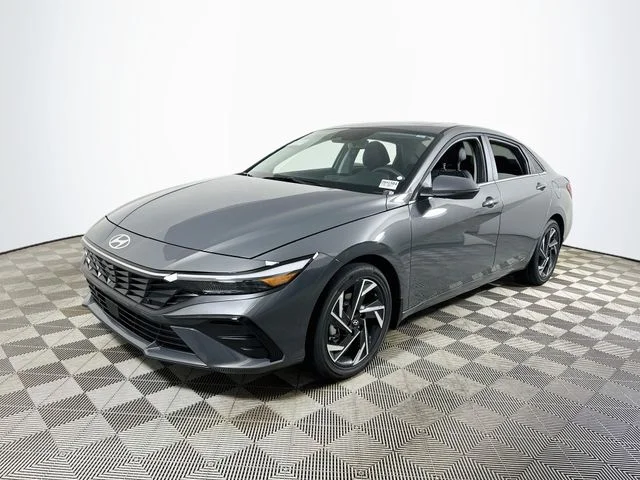 New 2026 Hyundai ELANTRA Limited