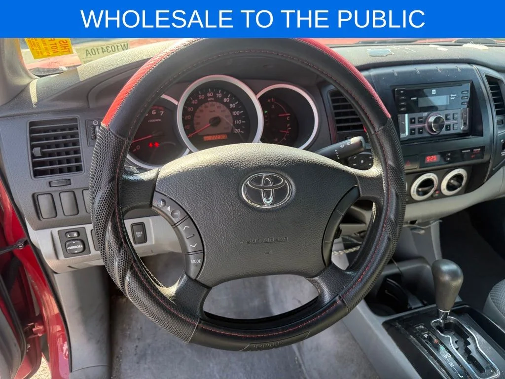 Used 2009  Toyota Base image 9