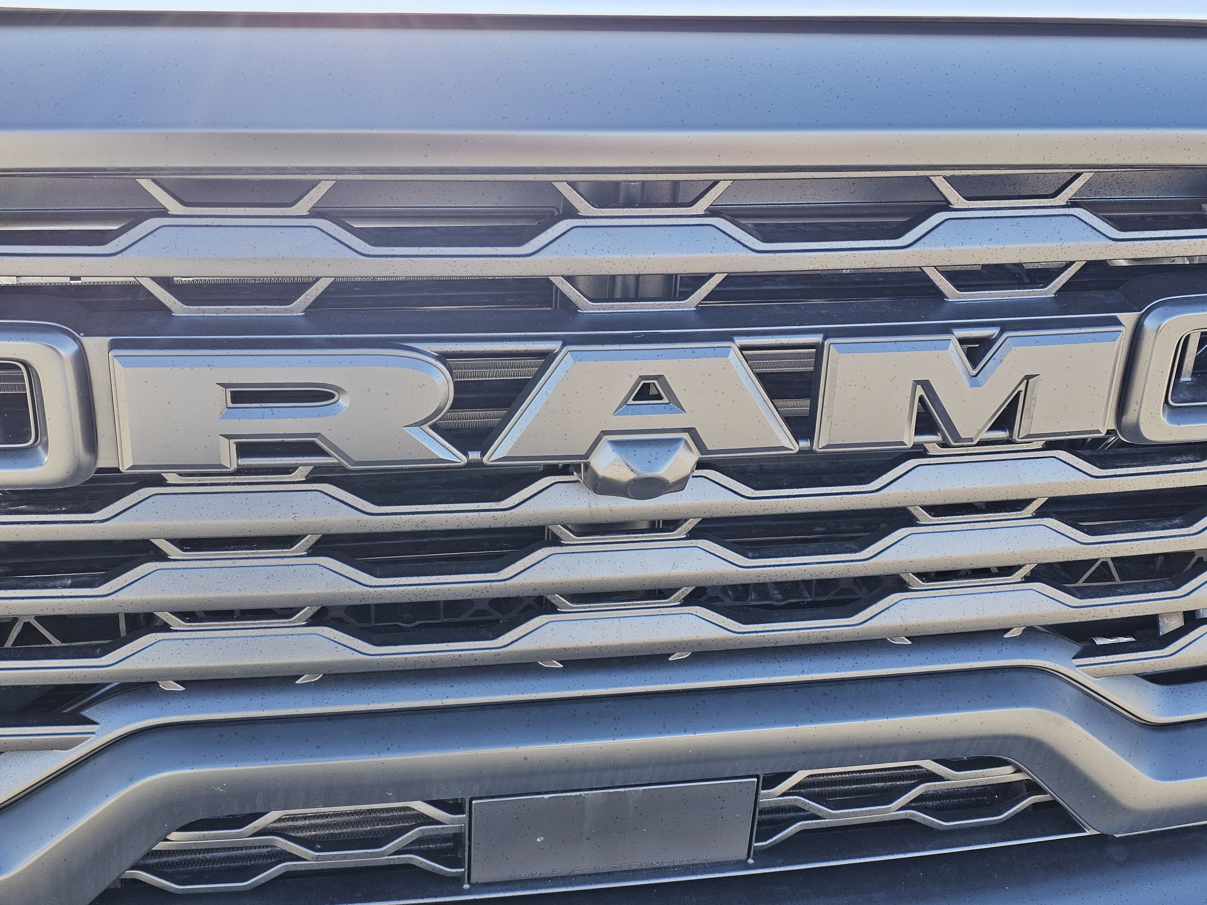2025 RAM 2500 Tradesman - Photo 3