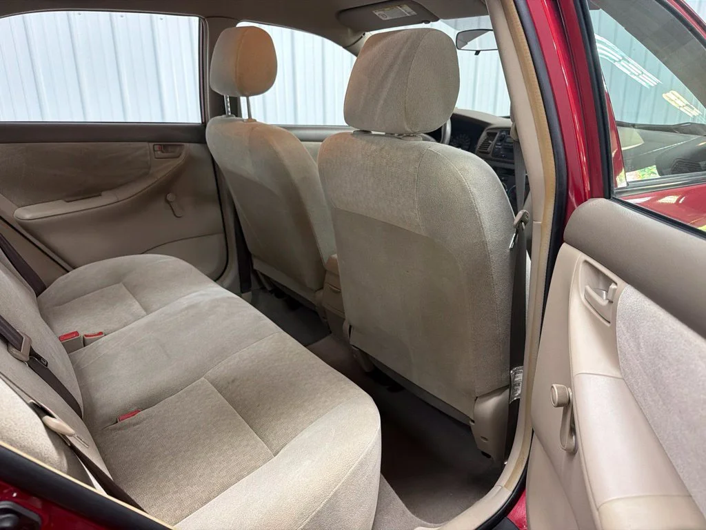 Used 2003 Red Toyota CE image 17