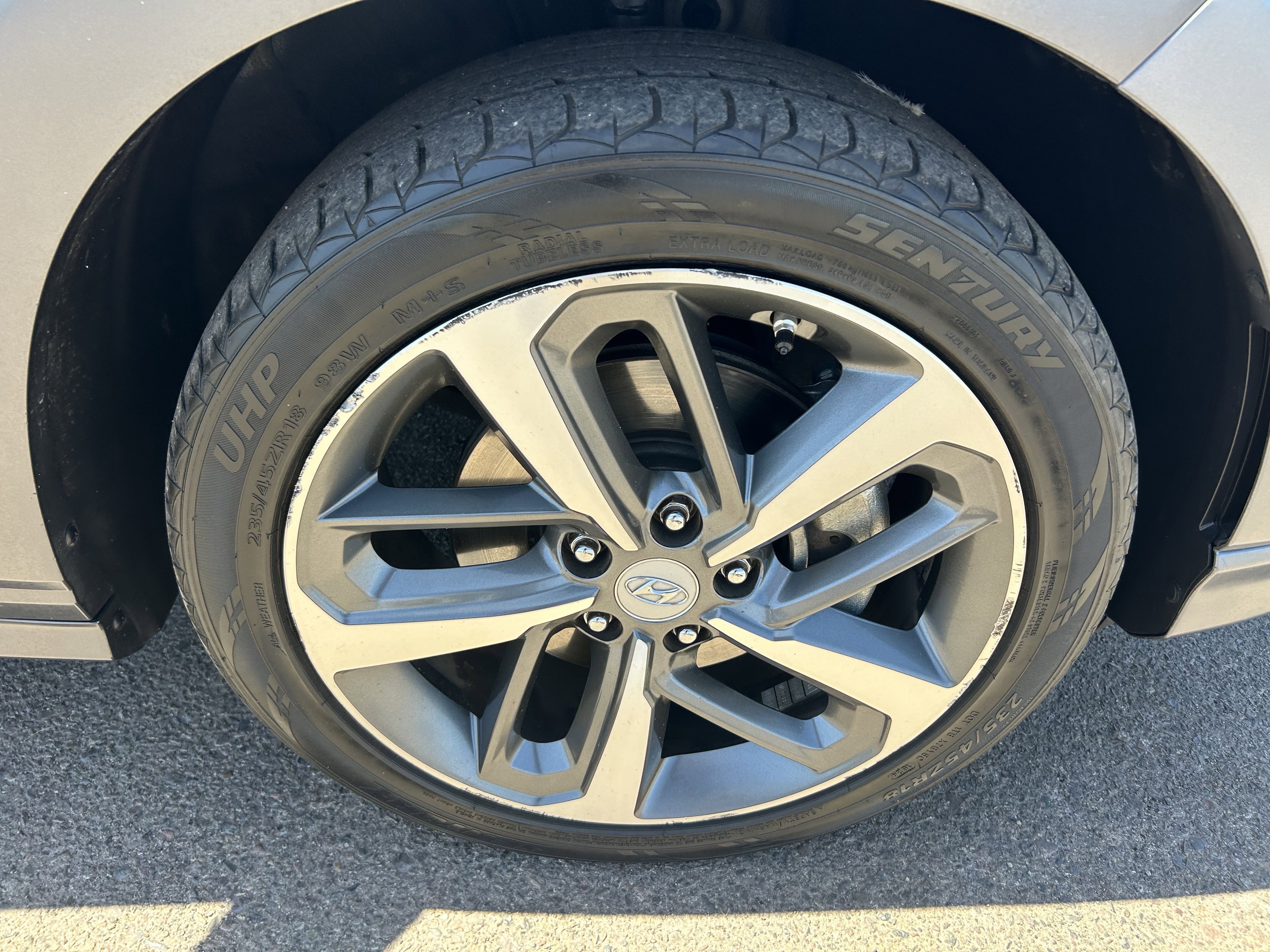 Used 2021 Ultra Black Hyundai Ultimate image 9