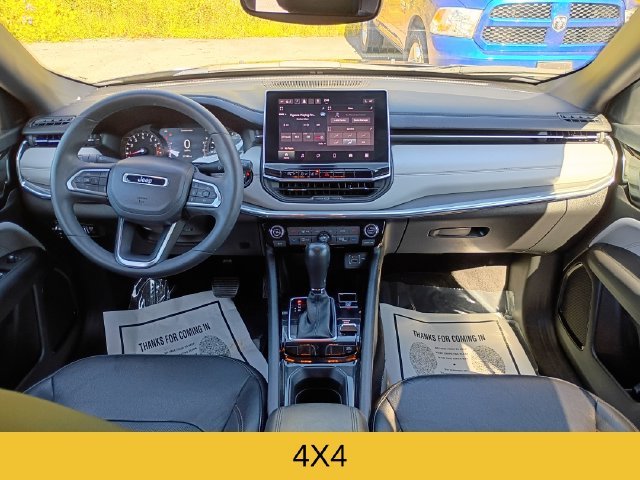 Used 2023 Gray Jeep Limited image 9