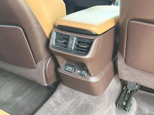 Used 2021  Lexus 350 image 26