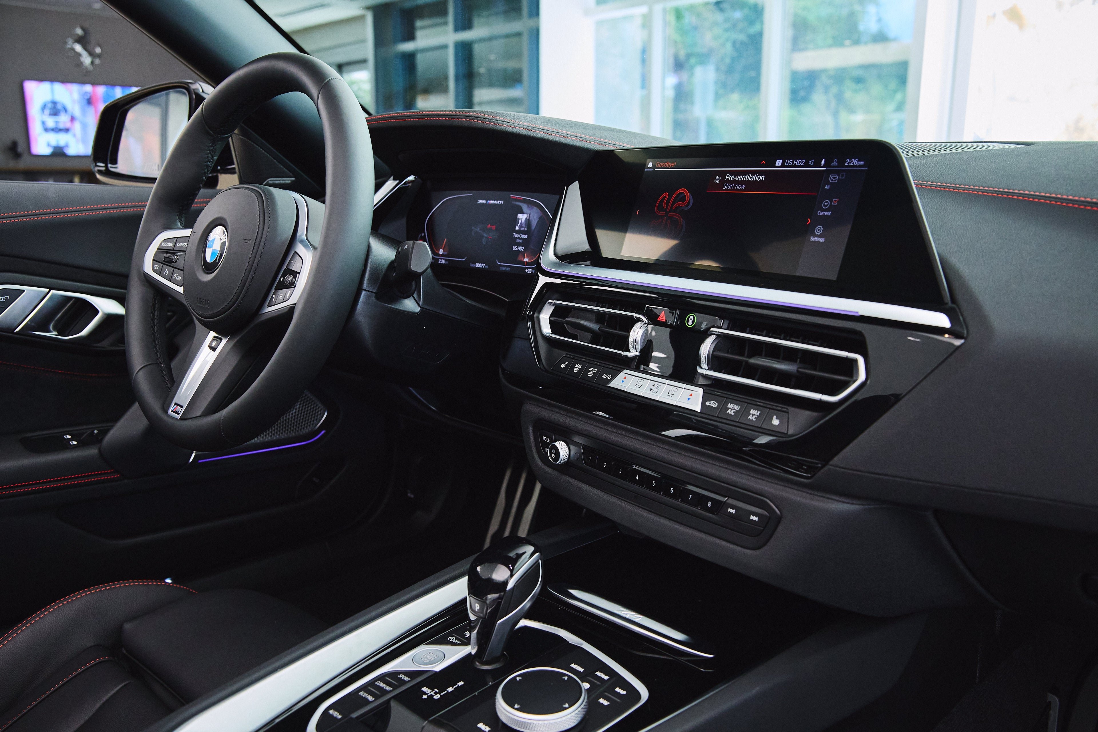 2026 BMW Z4 M40i - Photo 28
