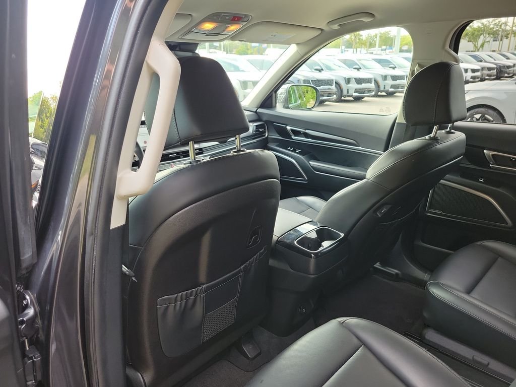 Certified Used 2024 Gray Kia S image 17